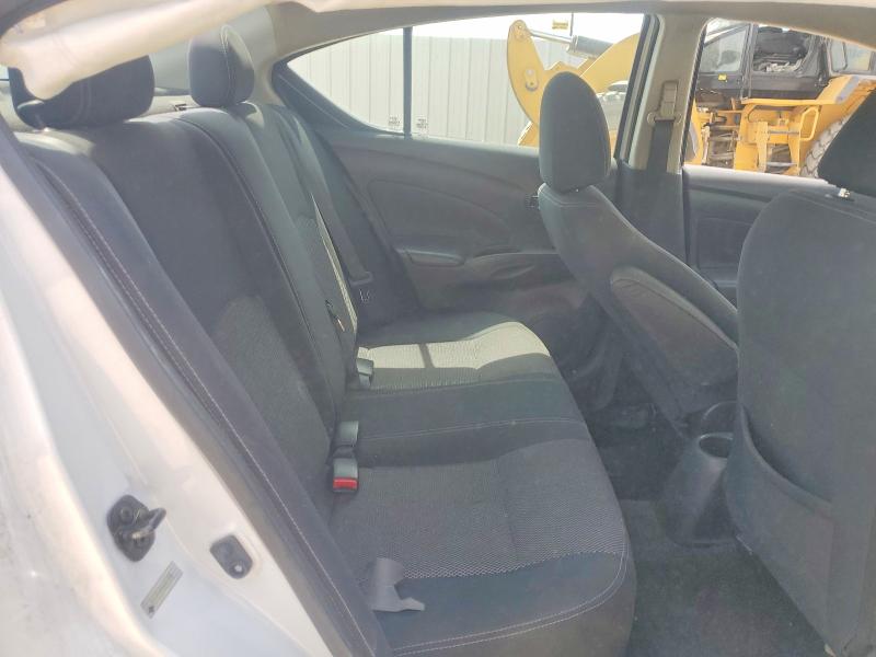 56872166 :رقم المزاد ، 3N1CN7AP5HK412988 vin ، 2017 Nissan Versa مزاد بيع