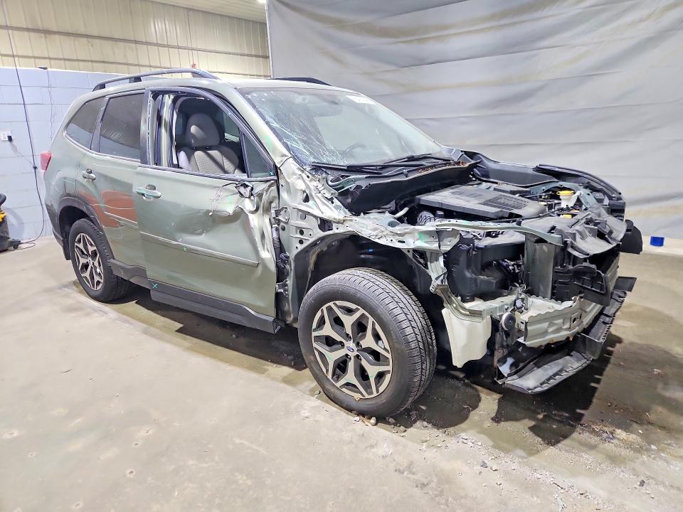 Продажа на аукционе авто 2020 Subaru Forester, vin: JF2SKAGC7LH440426, номер лота: 56437946