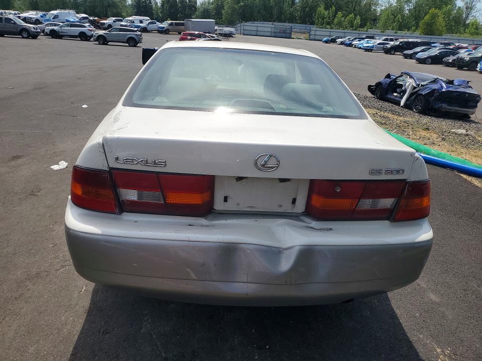 58778486 :رقم المزاد ، JT8BF28G3W5045626 vin ، 1998 Lexus Es مزاد بيع