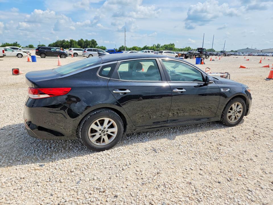 2018 Kia Optima მანქანა იყიდება აუქციონზე, vin: 5XXGT4L32JG240993, აუქციონის ნომერი: 55096006