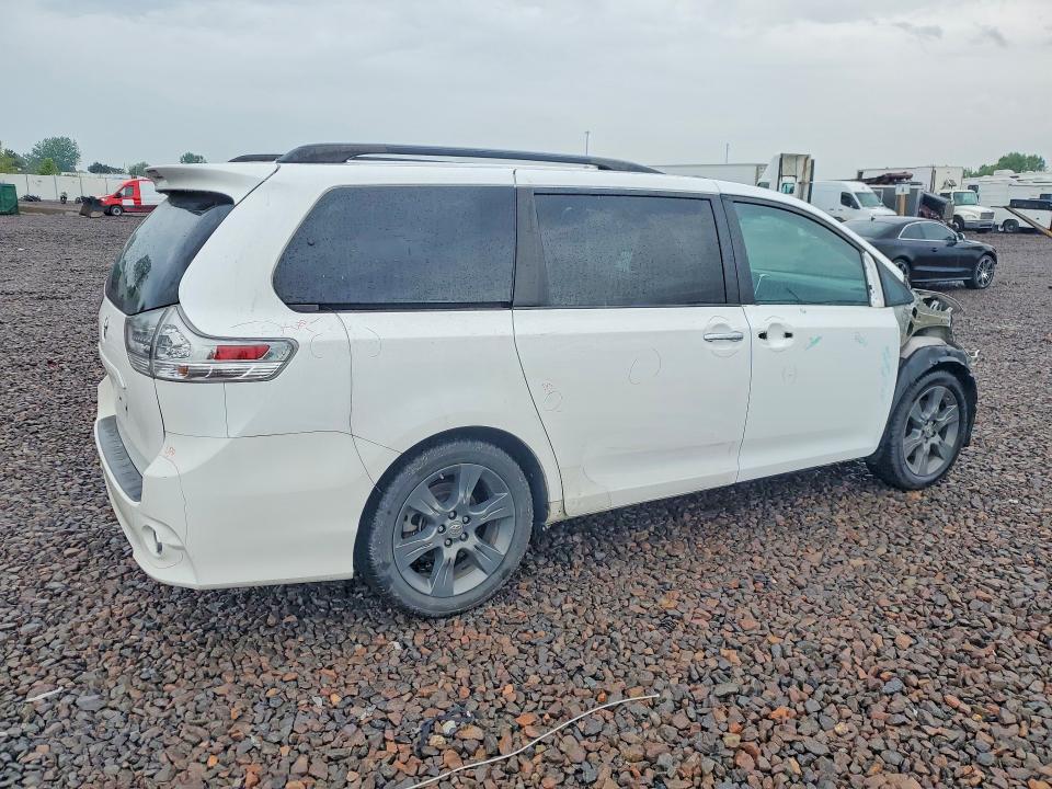 Aukcja sprzedaży 2015 Toyota Sienna, vin: 5TDXK3DC9FS637022, numer aukcji: 58742356