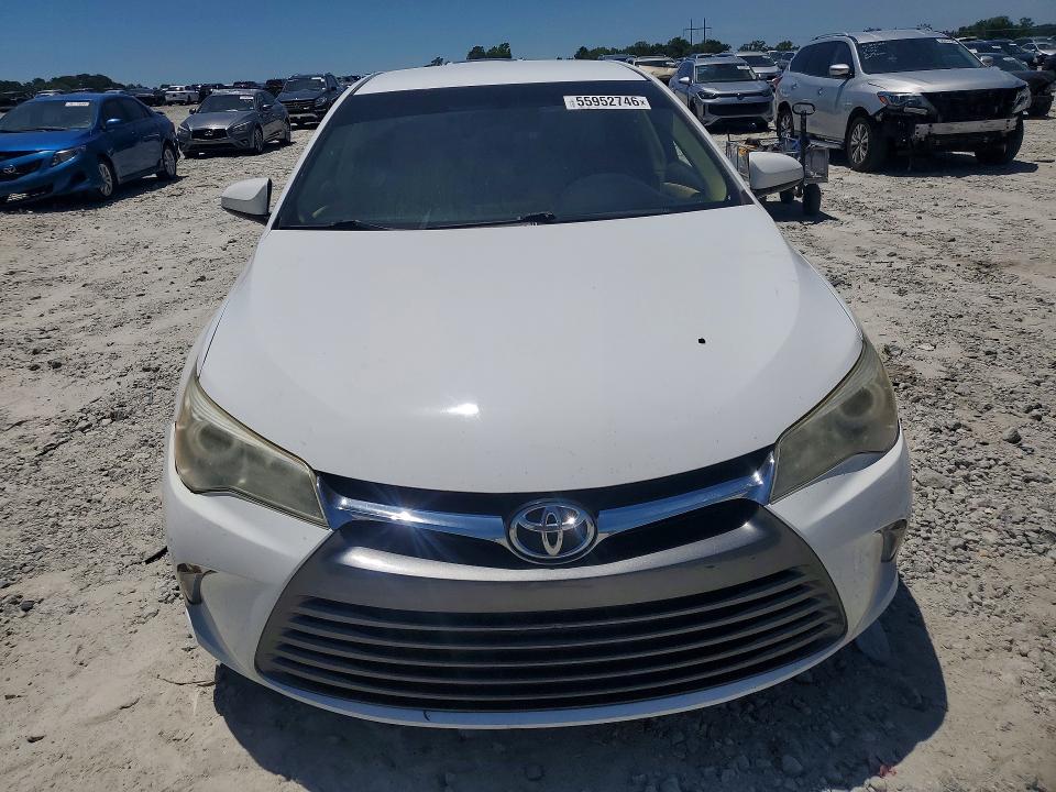 2017 Toyota Camry მანქანა იყიდება აუქციონზე, vin: 4T1BF1FK8HU792727, აუქციონის ნომერი: 55952746