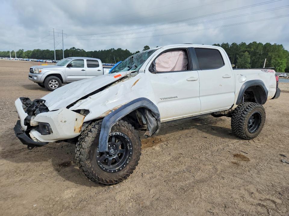 Продаж на аукціоні авто 2016 Toyota Tacoma, vin: 5TFCZ5AN8GX042184, номер лоту: 57620786