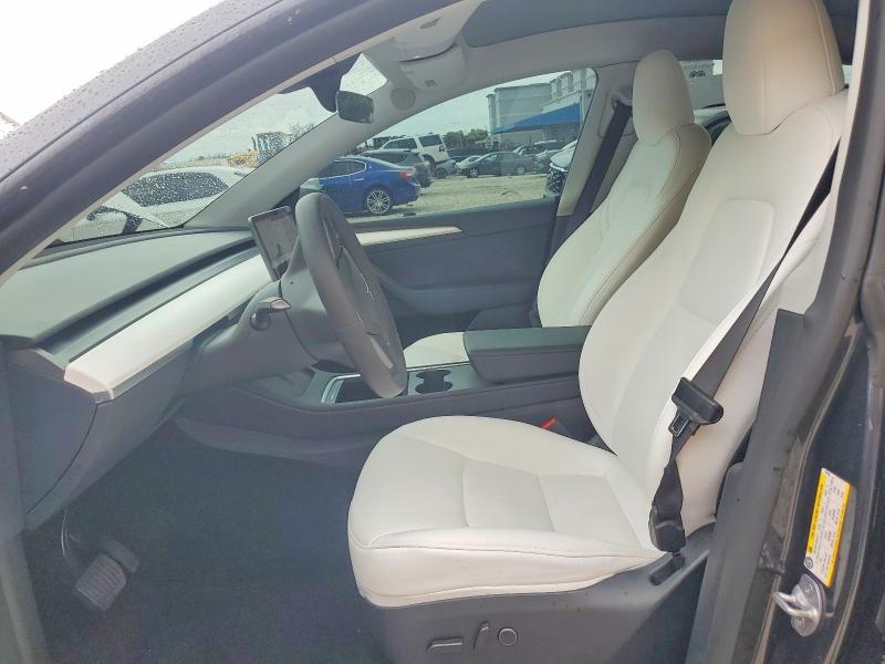2024 Tesla Model Y მანქანა იყიდება აუქციონზე, vin: 7SAYGDEE5RF037184, აუქციონის ნომერი: 56110156
