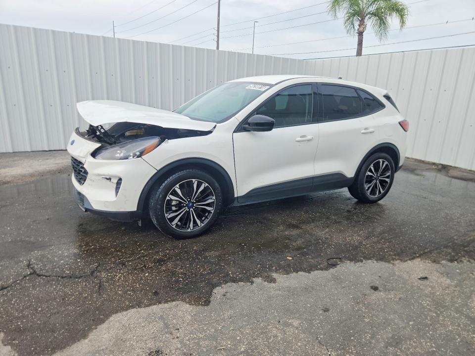 Продаж на аукціоні авто 2021 Ford Escape, vin: 1FMCU0BZ3MUB04683, номер лоту: 56280816