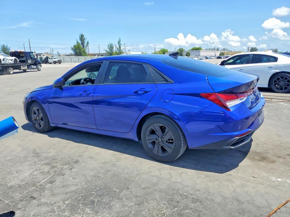 56643836 :رقم المزاد ، 5NPLS4AG2MH012699 vin ، 2021 Hyundai Elantra مزاد بيع