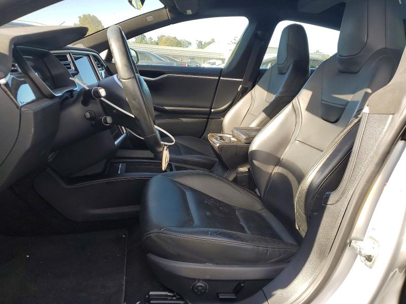 58490176 :رقم المزاد ، 5YJSA1E19GF155686 vin ، 2016 Tesla Model S مزاد بيع