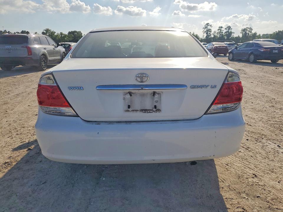 2006 Toyota Camry მანქანა იყიდება აუქციონზე, vin: JTDBE32KX63049689, აუქციონის ნომერი: 56837006
