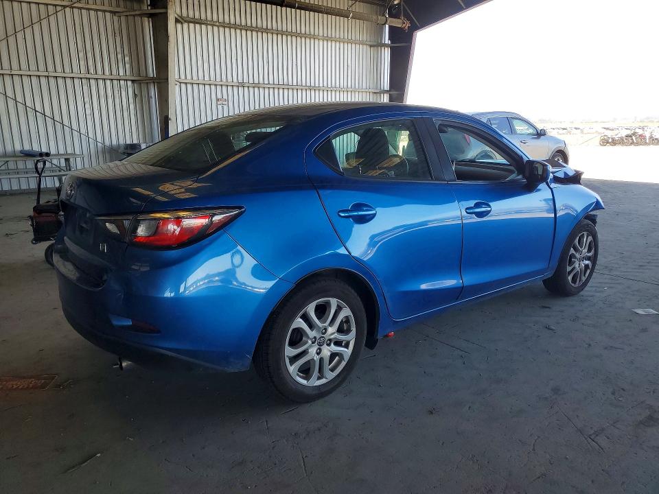 56981576 :رقم المزاد ، 3MYDLBYV7HY147715 vin ، 2017 Toyota Yaris Ia مزاد بيع