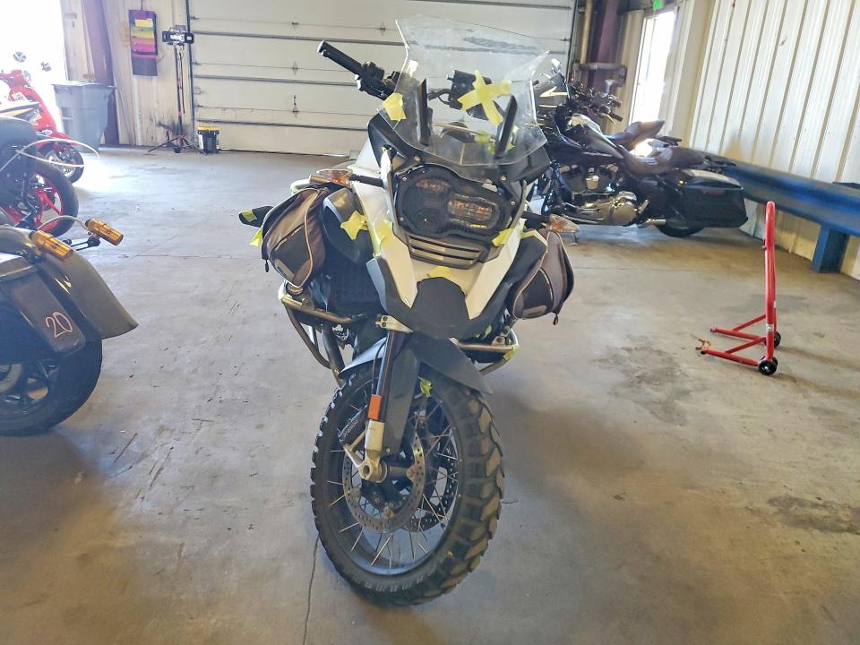 Aukcja sprzedaży 2016 Bmw R1200, vin: WB10A1202GZ666098, numer aukcji: 58873596