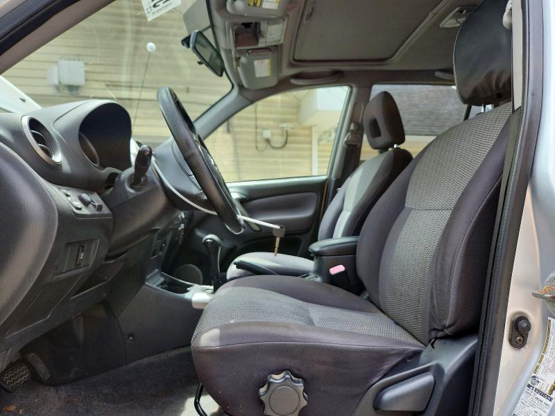 2004 Toyota Rav4 მანქანა იყიდება აუქციონზე, vin: JTEHD20V146004233, აუქციონის ნომერი: 57639586