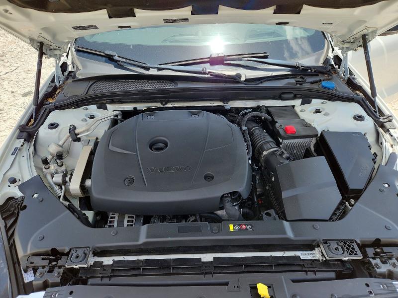 Продажа на аукционе авто 2019 Volvo S60, vin: 7JRA22TM3KG012258, номер лота: 58097936