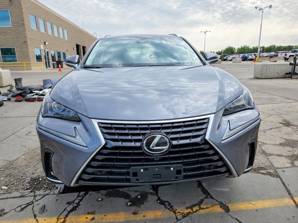 Продажа на аукционе авто 2018 Lexus Nx 300, vin: JTJBARBZ5J2163946, номер лота: 57932556