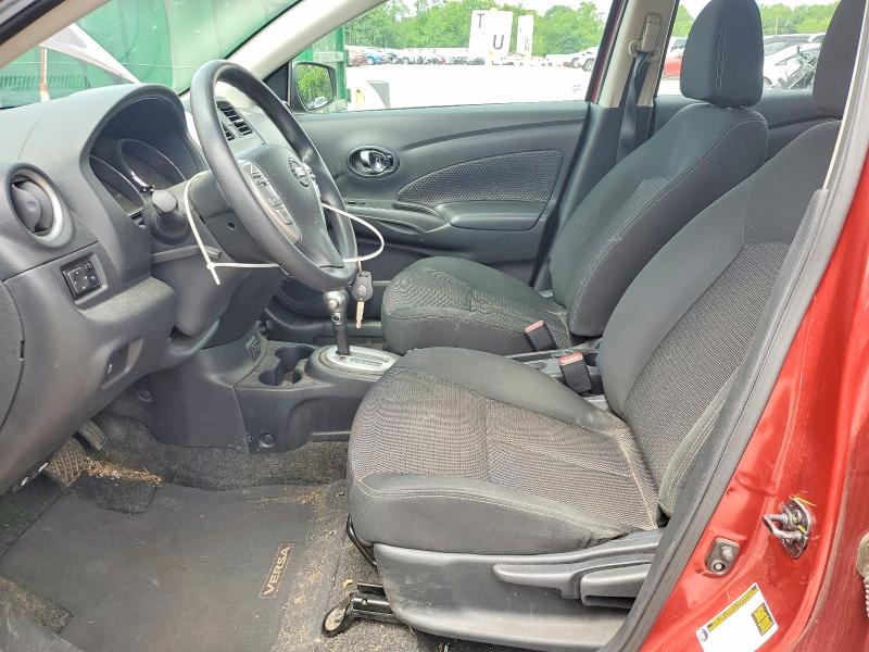 56803436 :رقم المزاد ، 3N1CN7AP4KL861760 vin ، 2019 Nissan Versa مزاد بيع
