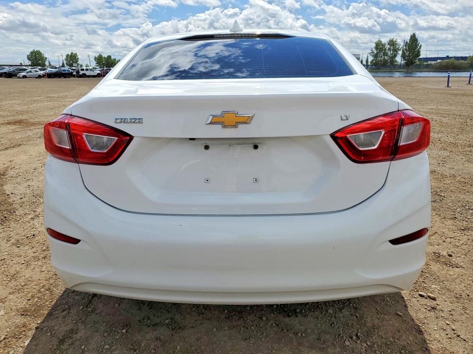 57256886 :رقم المزاد ، 1G1BE5SM7K7101322 vin ، 2019 Chevrolet Cruze مزاد بيع