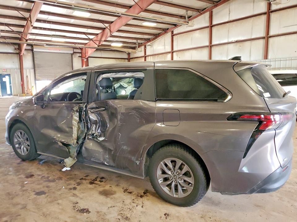 Продажа на аукционе авто 2024 Toyota Sienna, vin: 5TDYSKFC1RS118806, номер лота: 55496476