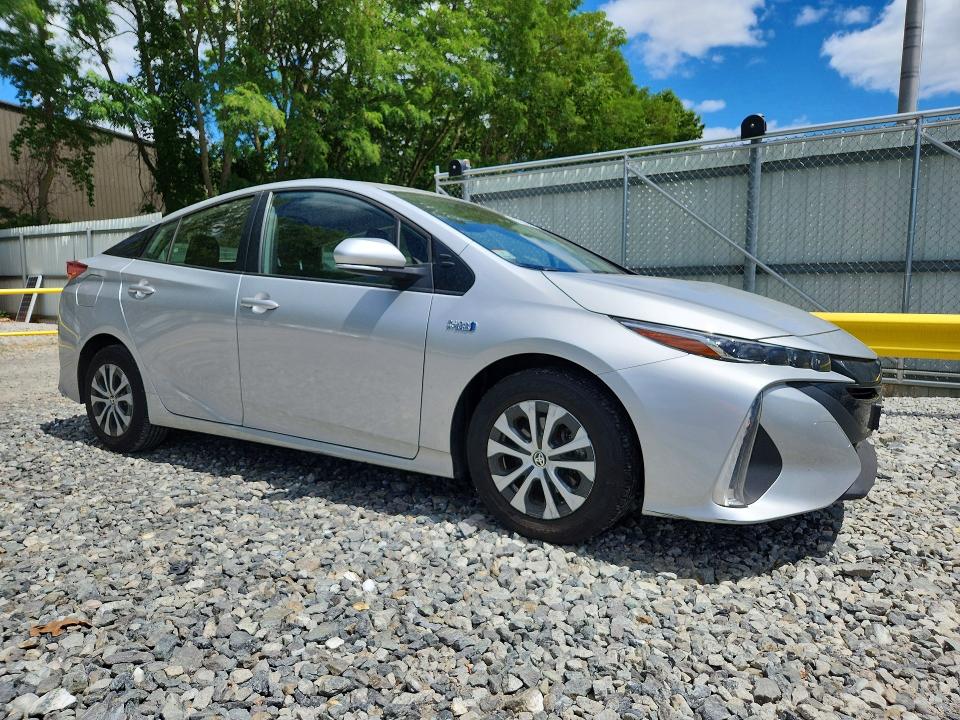 Продажа на аукционе авто 2021 Toyota Prius Prime, vin: JTDKAMFP0M3175032, номер лота: 57472516