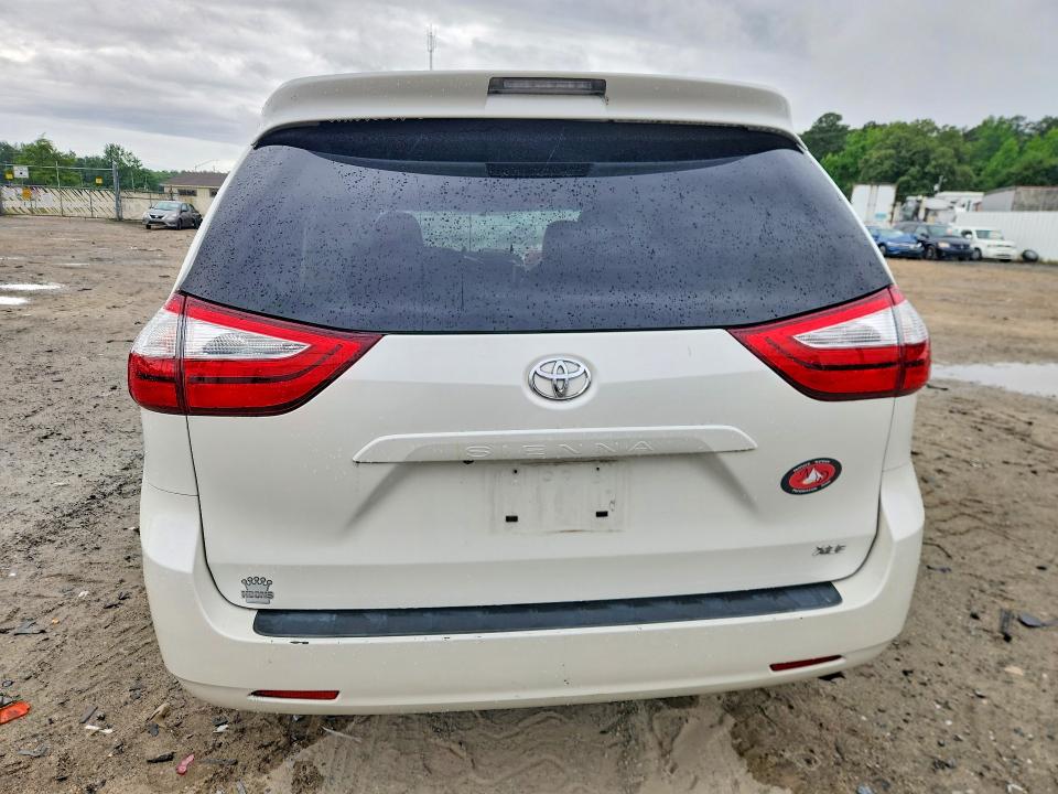 Продажа на аукционе авто 2017 Toyota Sienna, vin: 5TDYZ3DC3HS885284, номер лота: 49874796