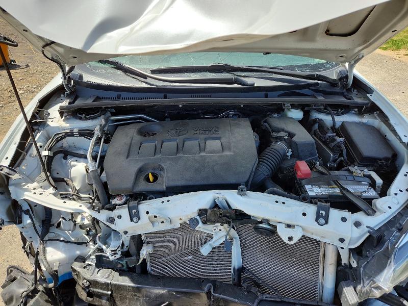 55792486 :رقم المزاد ، 5YFBPRHE1HP731160 vin ، 2017 Toyota Corolla مزاد بيع
