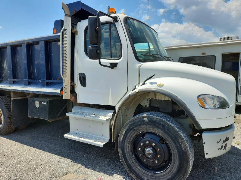 53832456 :رقم المزاد ، 3ALHCYCY0FDGM0128 vin ، 2015 Freightliner M2 مزاد بيع