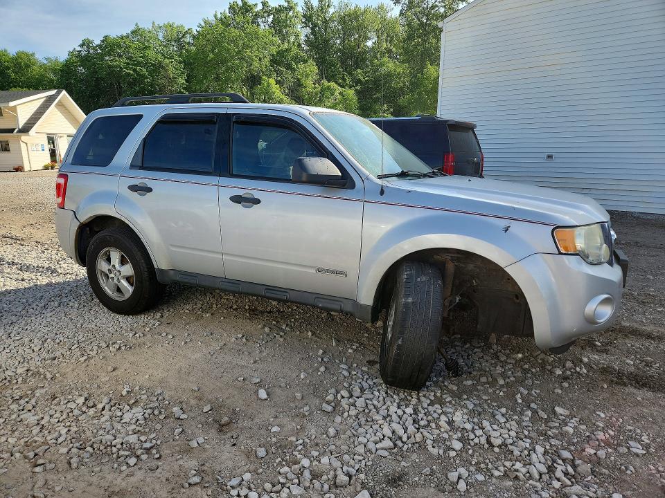 55963636 :رقم المزاد ، 1FMCU93ZX8KA61822 vin ، 2008 Ford Escape مزاد بيع