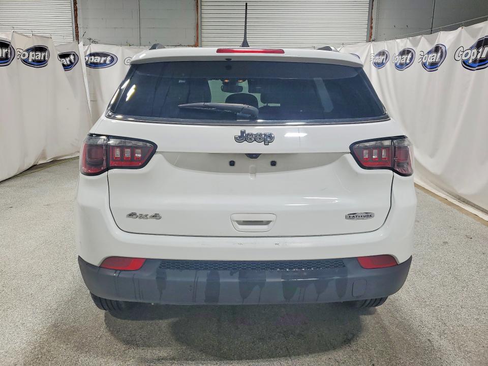 58924226 :رقم المزاد ، 3C4NJDBN8PT561742 vin ، 2023 Jeep Compass مزاد بيع