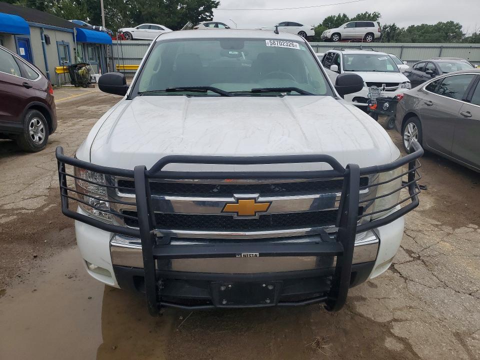 Продажа на аукционе авто 2008 Chevrolet Silverado, vin: 2GCEK19JX81245504, номер лота: 58702326