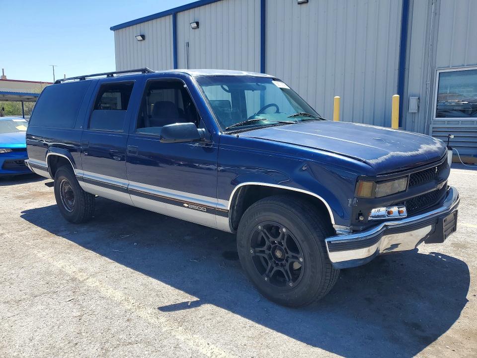 Продаж на аукціоні авто 1995 Chevrolet Suburban, vin: 1GNGC26N9SJ326176, номер лоту: 56700926