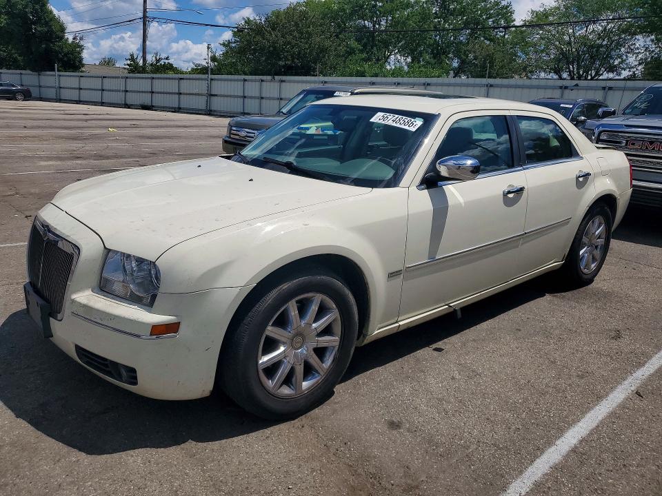 Auction sale of the 2010 Chrysler 300, vin: 2C3CA5CV9AH112621, lot number: 56748586