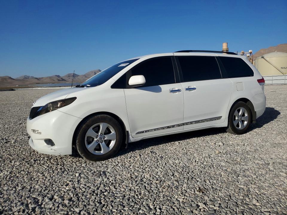 Aukcja sprzedaży 2011 Toyota Sienna, vin: 5TDKK3DC0BS166544, numer aukcji: 57077336