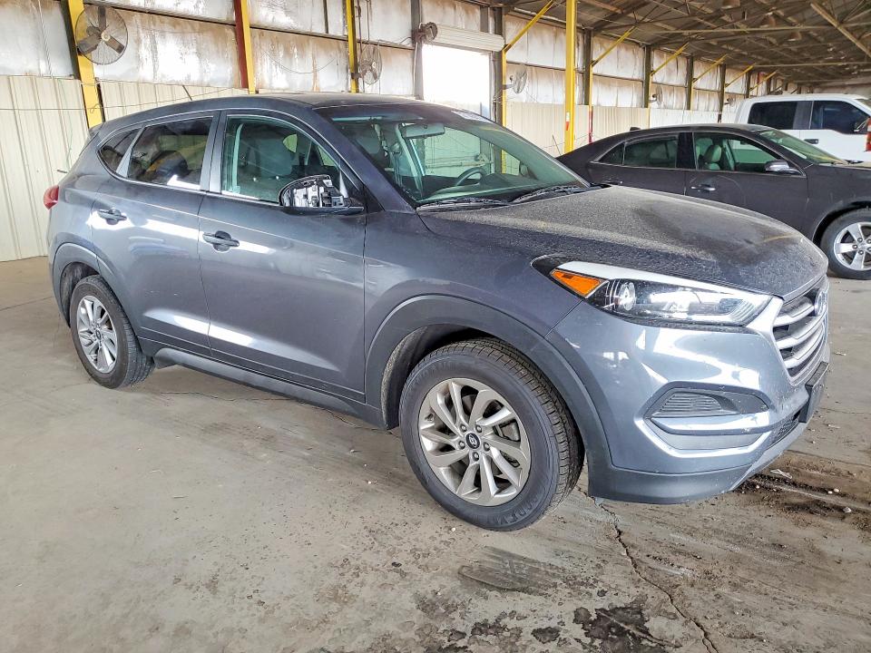 57143816 :رقم المزاد ، KM8J23A43HU448055 vin ، 2017 Hyundai Tucson مزاد بيع
