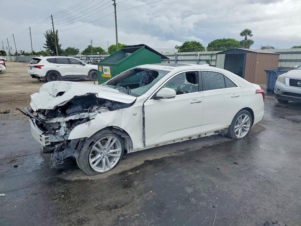 55475946 :رقم المزاد ، 1G6DJ5RK3N0122426 vin ، 2022 Cadillac Ct4 مزاد بيع