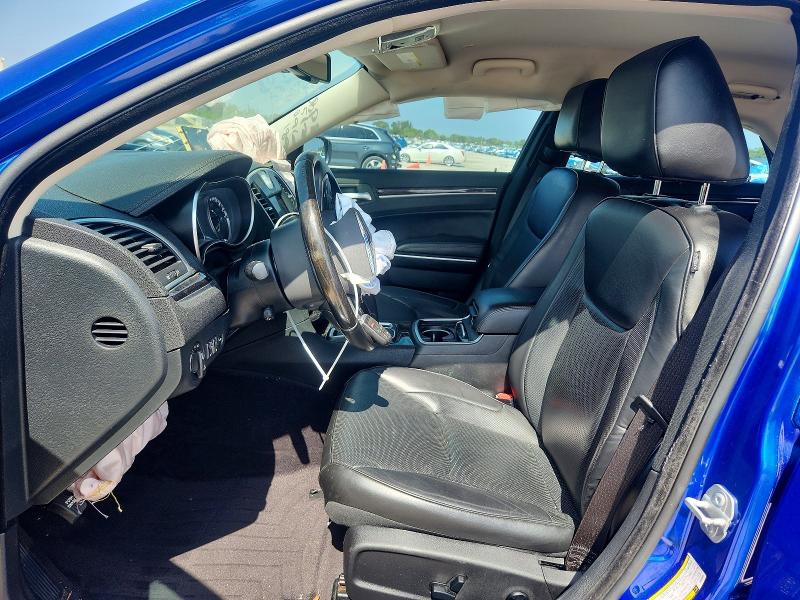 2018 Chrysler 300 მანქანა იყიდება აუქციონზე, vin: 2C3CCAEG2JH263995, აუქციონის ნომერი: 57813216