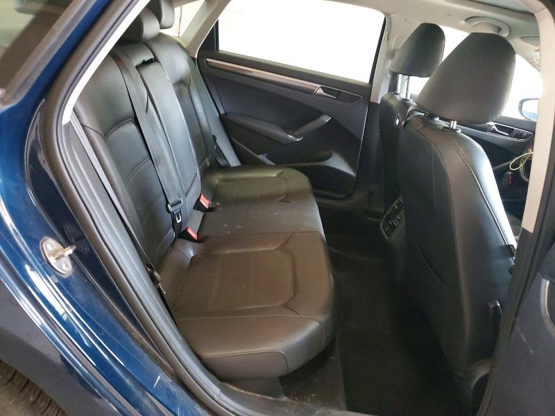 Продажа на аукционе авто 2018 Volkswagen Passat, vin: 1VWBA7A32JC020965, номер лота: 58219606