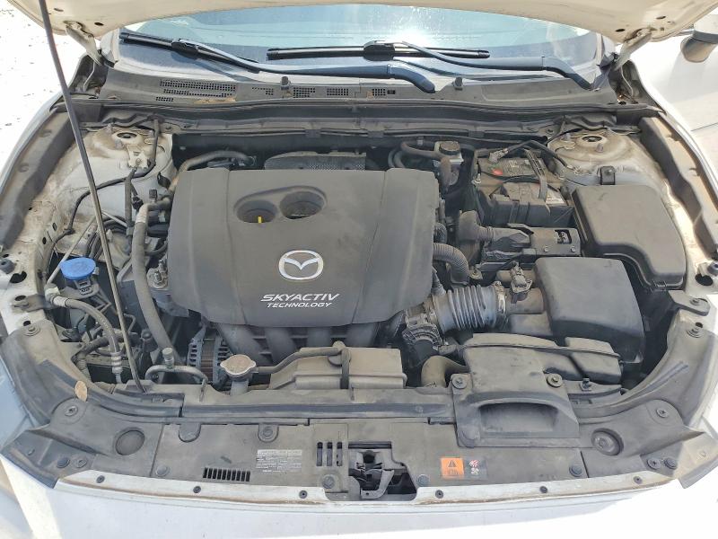 55898426 :رقم المزاد ، 3MZBN1U78JM228024 vin ، 2018 Mazda 3 مزاد بيع
