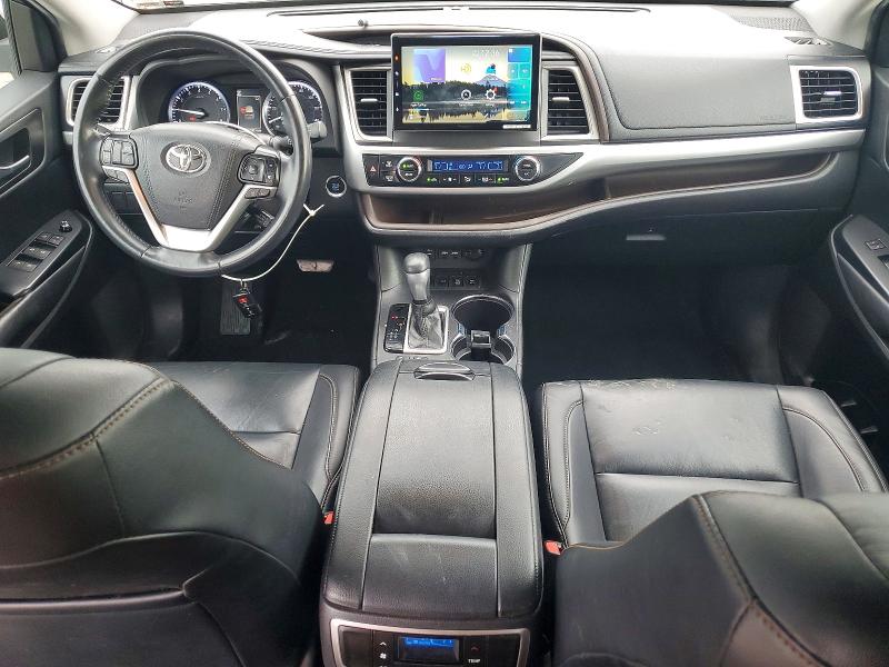 Продажа на аукционе авто 2019 Toyota Highlander, vin: 5TDJZRFH5KS942086, номер лота: 57689496