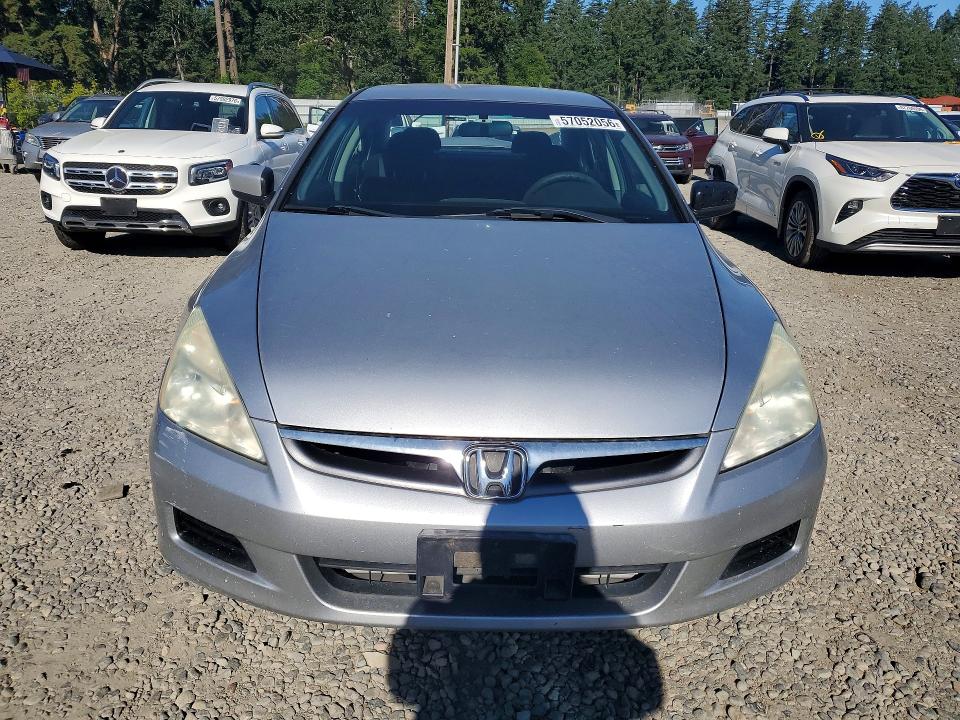 57052056 :رقم المزاد ، 1HGCM563X7A156018 vin ، 2007 Honda Accord مزاد بيع
