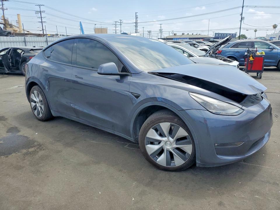58291136 :رقم المزاد ، 7SAYGAEE3PF618601 vin ، 2023 Tesla Model Y مزاد بيع