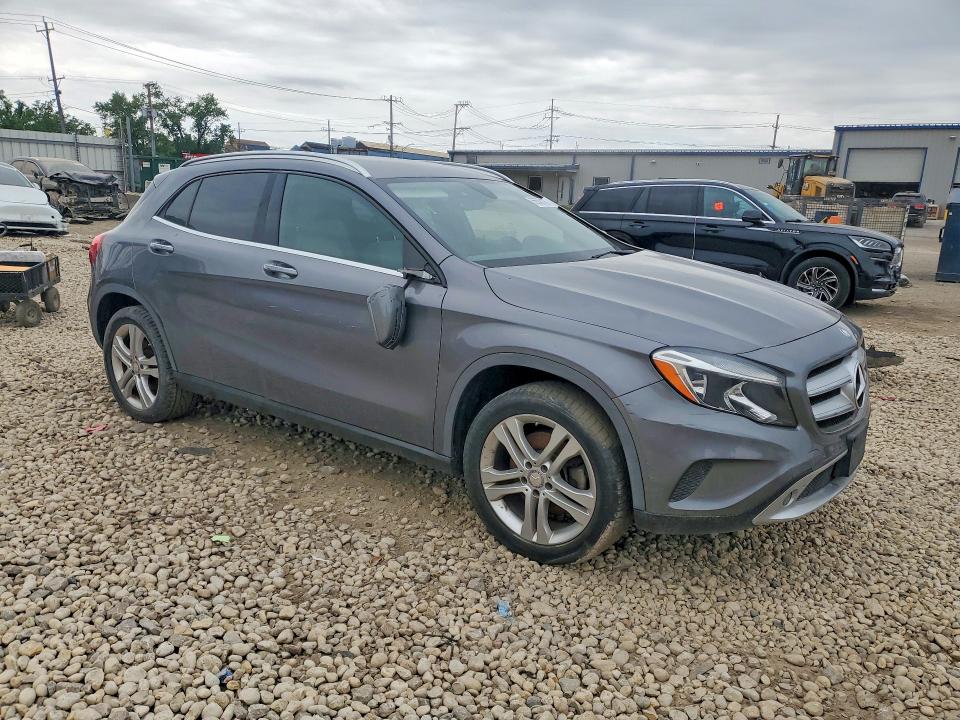 55506176 :رقم المزاد ، WDCTG4EB1GJ224807 vin ، 2016 Mercedes-benz Gla مزاد بيع