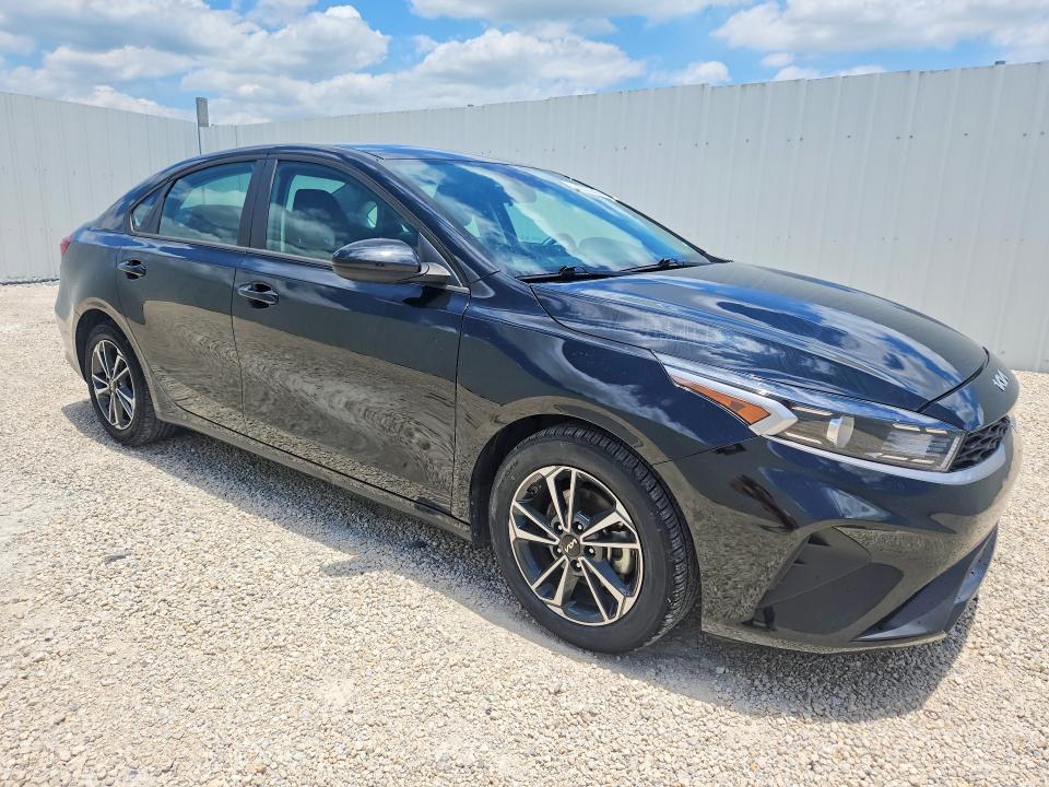 56168106 :رقم المزاد ، 3KPF24ADXRE752483 vin ، 2024 Kia Forte مزاد بيع