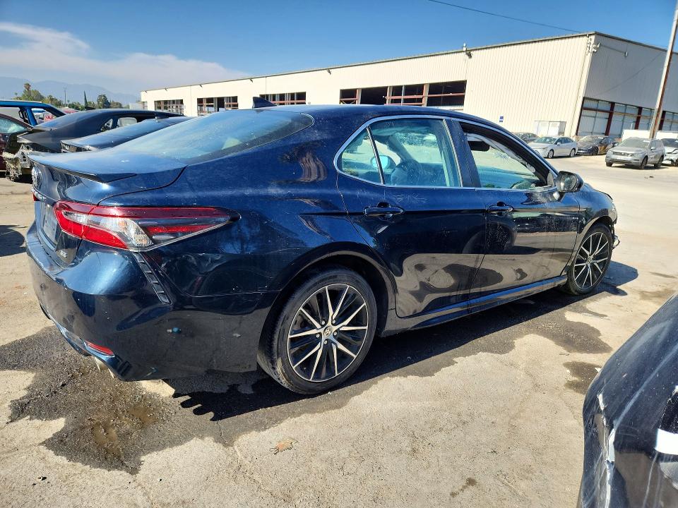 Aukcja sprzedaży 2021 Toyota Camry, vin: 4T1G11AK2MU610106, numer aukcji: 47479856