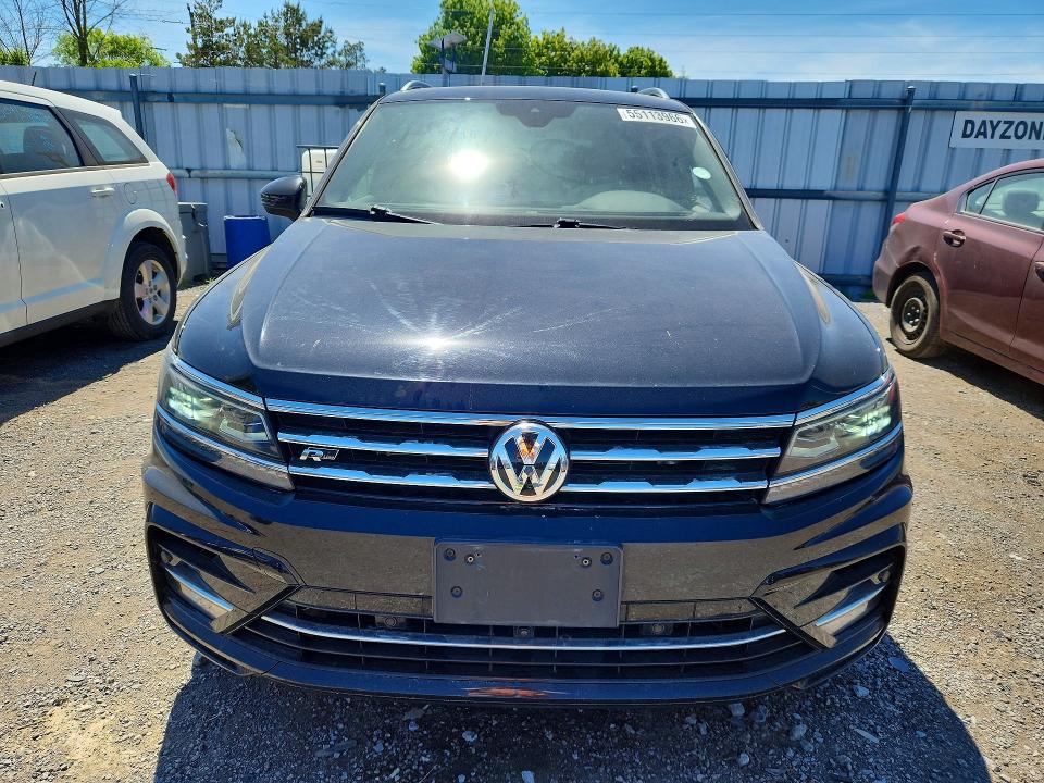 Продажа на аукционе авто 2021 Volkswagen Tiguan, vin: 3VV4B7AXXMM099687, номер лота: 55113966