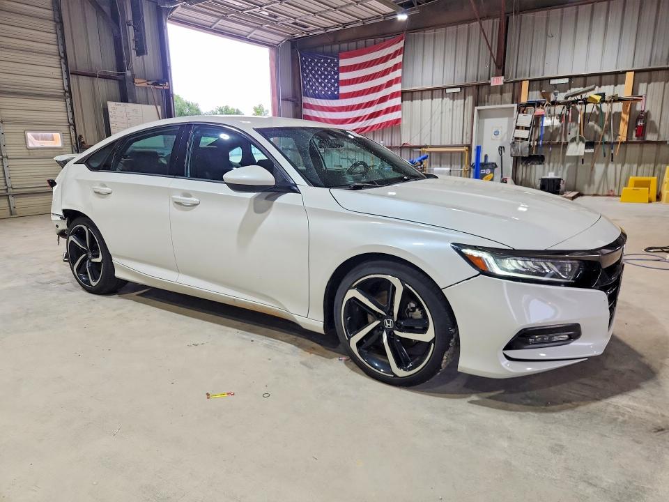 2020 Honda Accord მანქანა იყიდება აუქციონზე, vin: 1HGCV1F37LA014094, აუქციონის ნომერი: 57998636