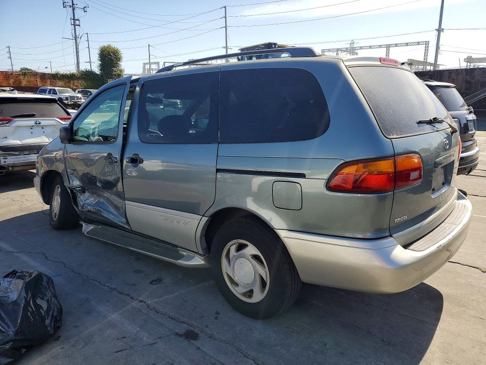 Продажа на аукционе авто 2000 Toyota Sienna, vin: 4T3ZF13C9YU297391, номер лота: 55760006