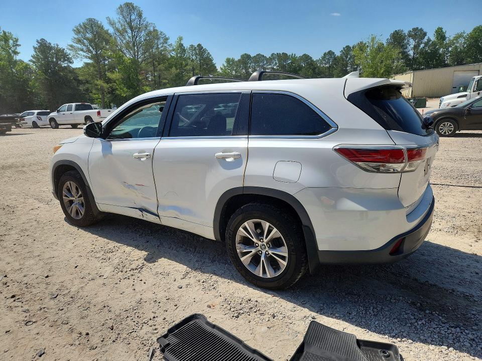Продажа на аукционе авто 2016 Toyota Highlander, vin: 5TDBKRFH7GS235636, номер лота: 57679246