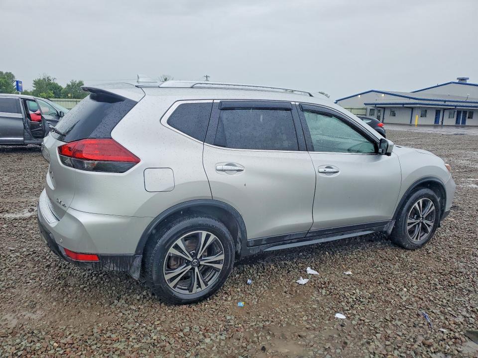 Auction sale of the 2019 Nissan Rogue, vin: JN8AT2MV7KW370668, lot number: 58251646