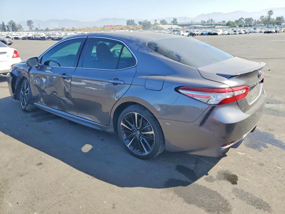 Aukcja sprzedaży 2018 Toyota Camry, vin: 4T1B61HK3JU048701, numer aukcji: 56500436