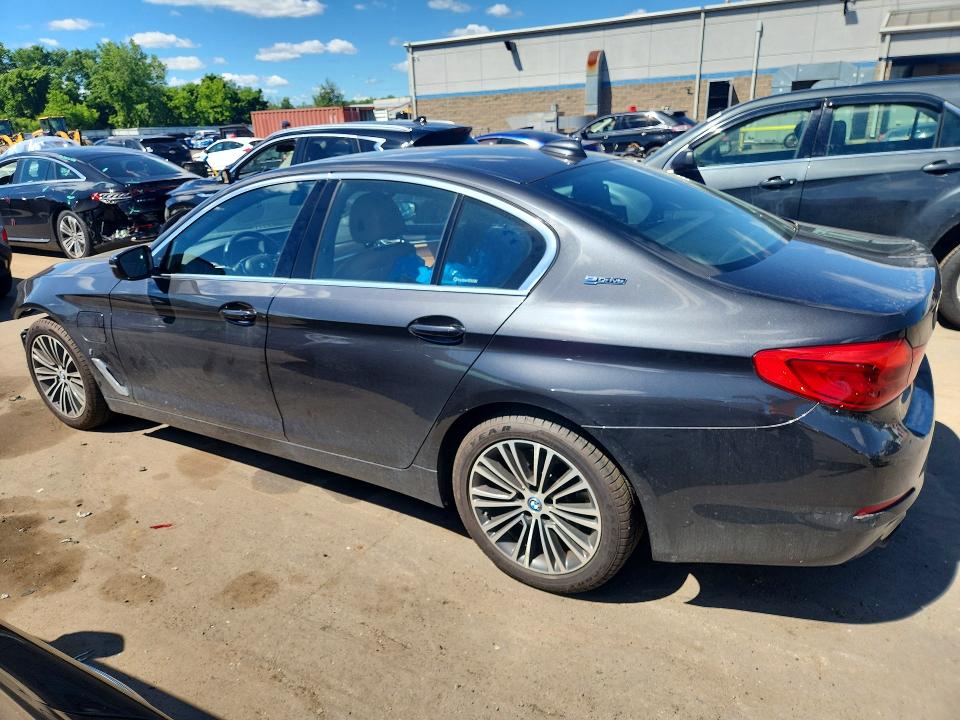 Продажа на аукционе авто 2019 Bmw 530xe, vin: WBAJB1C50KB376827, номер лота: 56244386