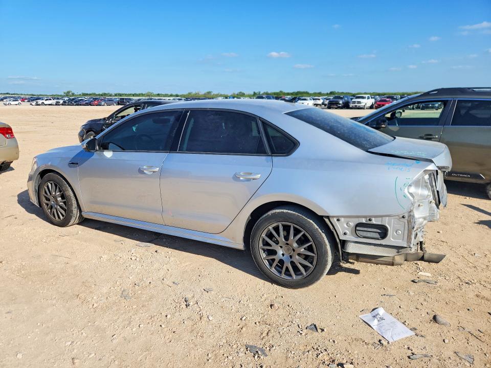 2018 Volkswagen Passat მანქანა იყიდება აუქციონზე, vin: 1VWAA7A37JC015160, აუქციონის ნომერი: 57942626