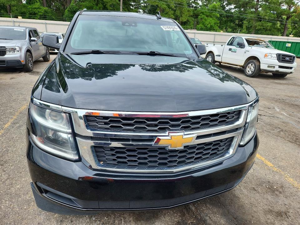 57495626 :رقم المزاد ، 1GNSCBKC7KR125103 vin ، 2019 Chevrolet Tahoe مزاد بيع